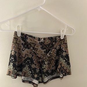 Flowy shorts